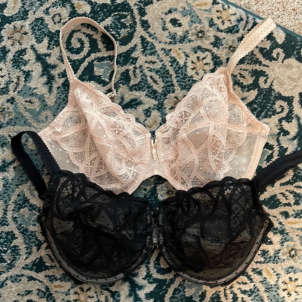 Wacoal 32 DDD #850279 Black and Nude Set of 2 bras